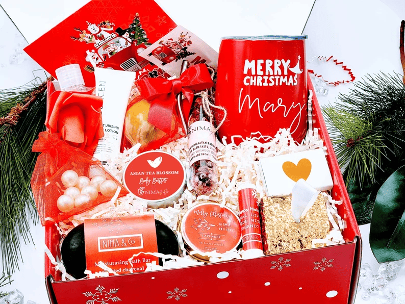 Wine Gift Box or Wine Hamper: Which Option Best Suits the Occasion?